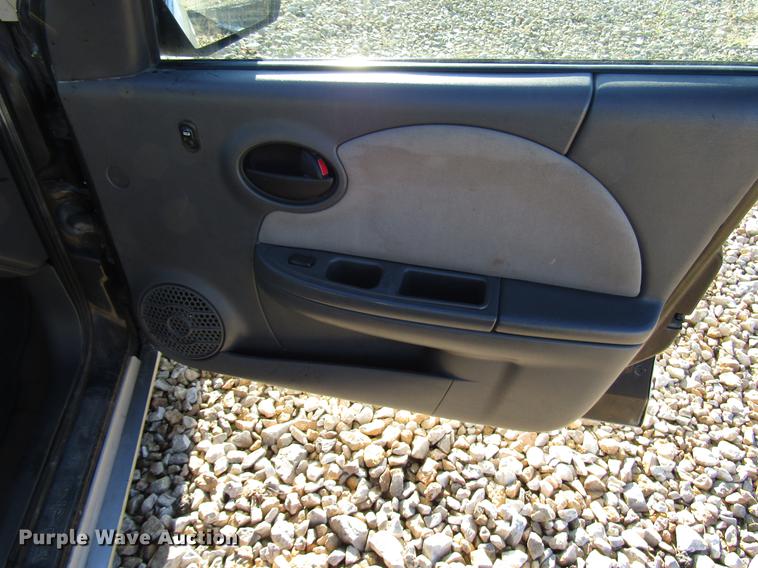 image for item DD3725 2006 Saturn Ion