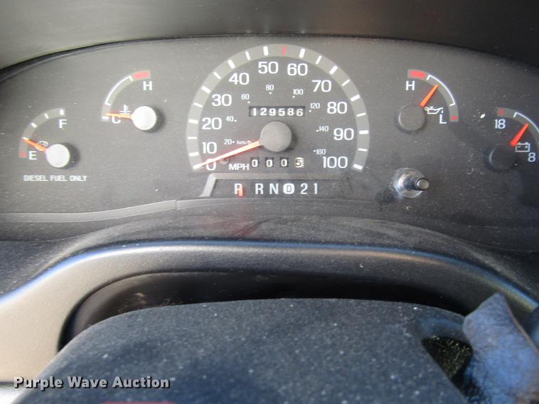 image for item DD3726 1997 Ford Econoline E450 ambulance