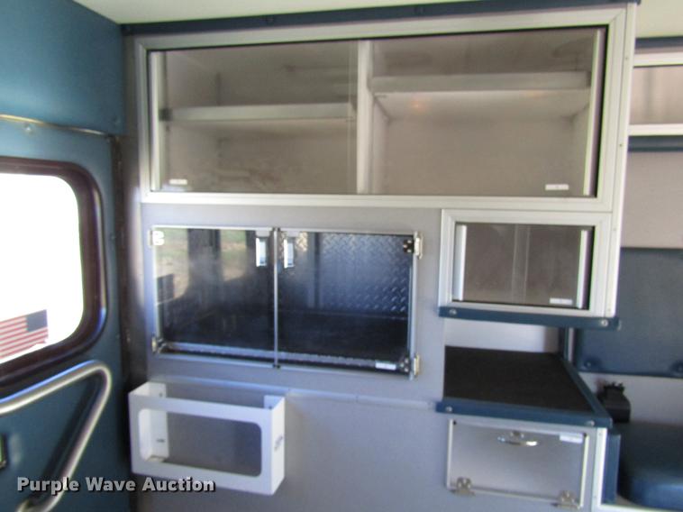 image for item DD3726 1997 Ford Econoline E450 ambulance