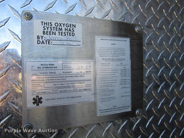 image for item DD3726 1997 Ford Econoline E450 ambulance