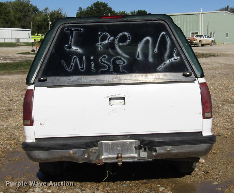 image for item DD3727 1996 Chevrolet 1500 pickup truck