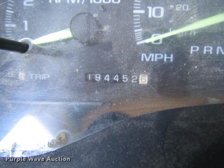 image for item DD3727 1996 Chevrolet 1500 pickup truck