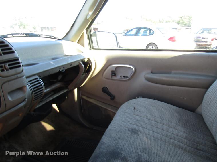 image for item DD3727 1996 Chevrolet 1500 pickup truck