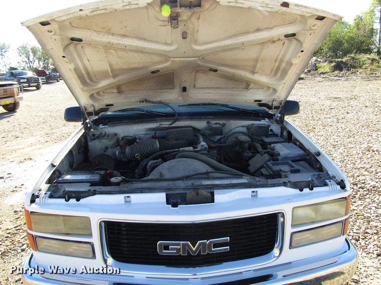 image for item DD3727 1996 Chevrolet 1500 pickup truck