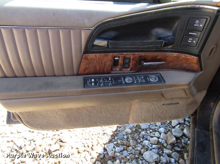 image for item DD3728 1995 Buick Park Avenue