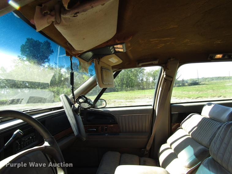 image for item DD3728 1995 Buick Park Avenue