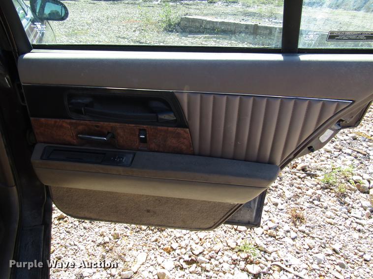 image for item DD3728 1995 Buick Park Avenue