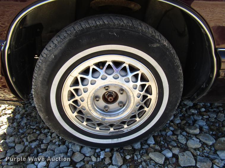 image for item DD3728 1995 Buick Park Avenue