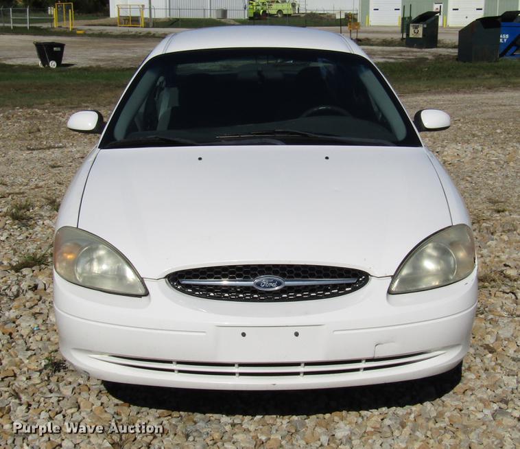 image for item DD3729 2000 Ford Taurus SE