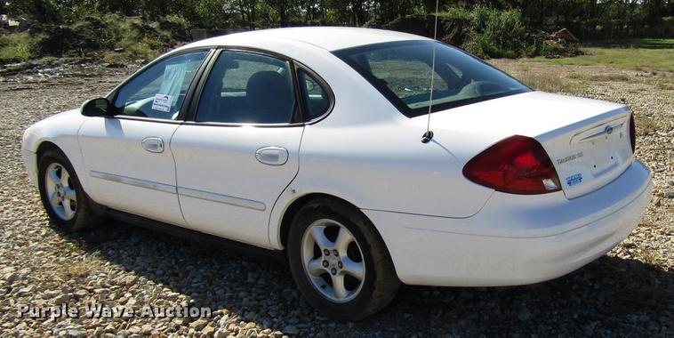 image for item DD3729 2000 Ford Taurus SE