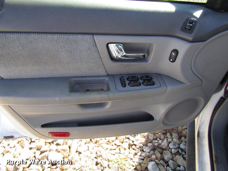 image for item DD3729 2000 Ford Taurus SE