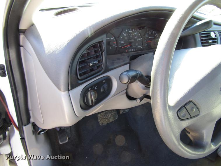 image for item DD3729 2000 Ford Taurus SE