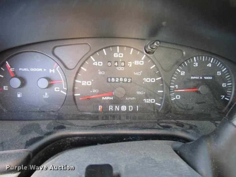 image for item DD3729 2000 Ford Taurus SE