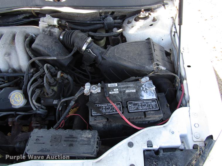 image for item DD3729 2000 Ford Taurus SE