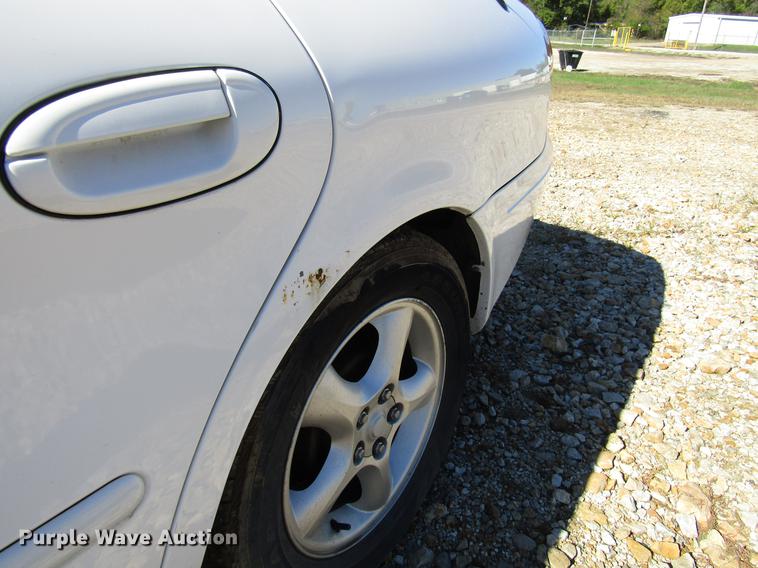 image for item DD3729 2000 Ford Taurus SE