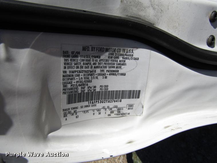 image for item DD3729 2000 Ford Taurus SE