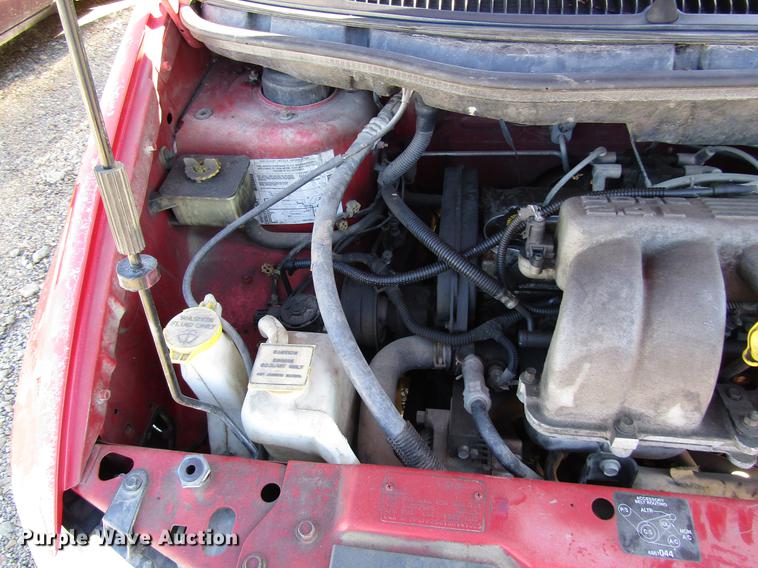 image for item DD3730 1999 Plymouth Voyager van