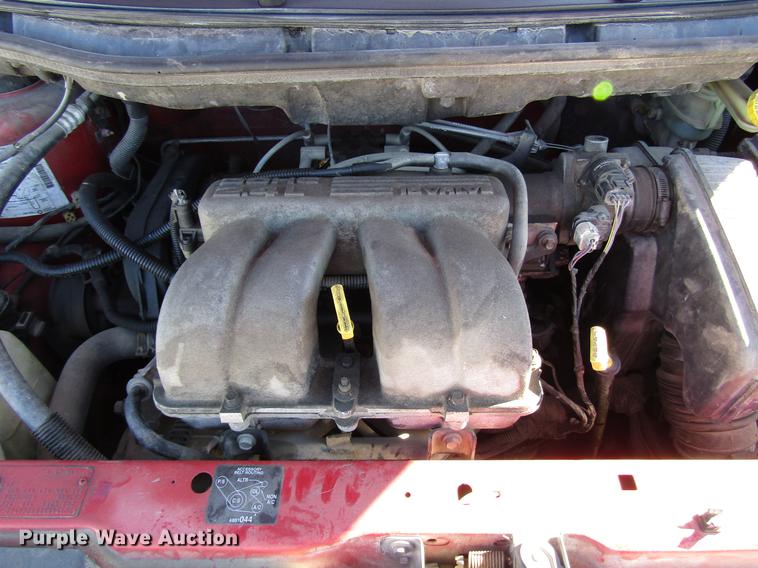 image for item DD3730 1999 Plymouth Voyager van