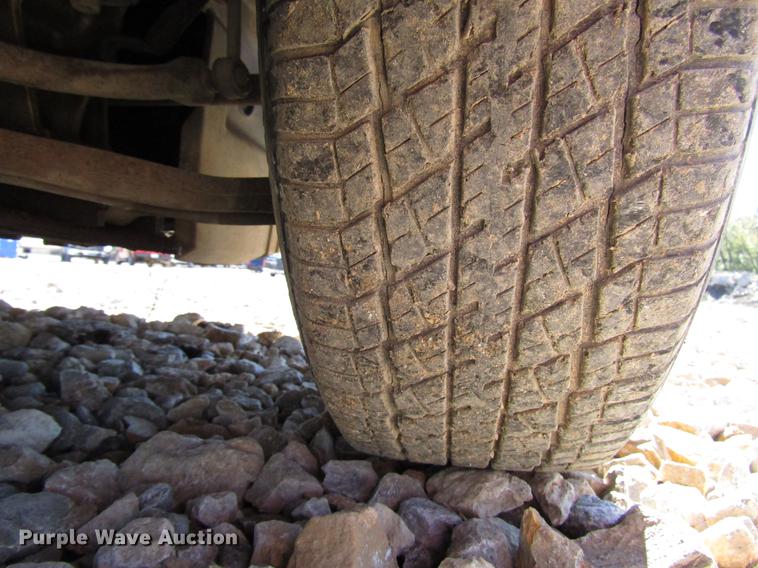 image for item DD3730 1999 Plymouth Voyager van