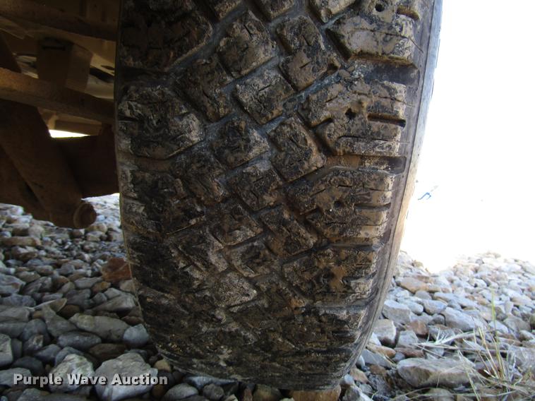 image for item DD3730 1999 Plymouth Voyager van