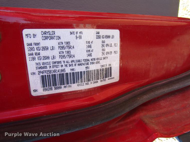 image for item DD3730 1999 Plymouth Voyager van