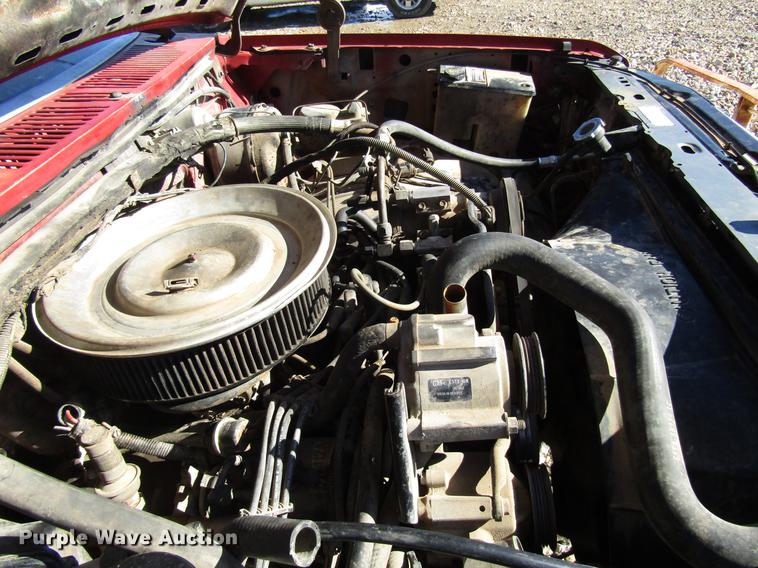 image for item DD3731 1986 Ford F250 pickup truck