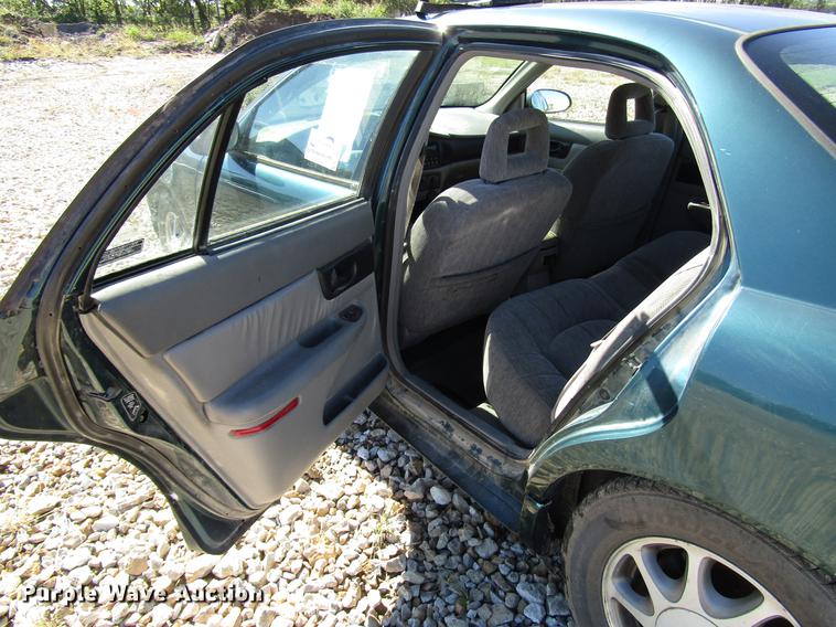 image for item DD3733 1998 Buick Regal