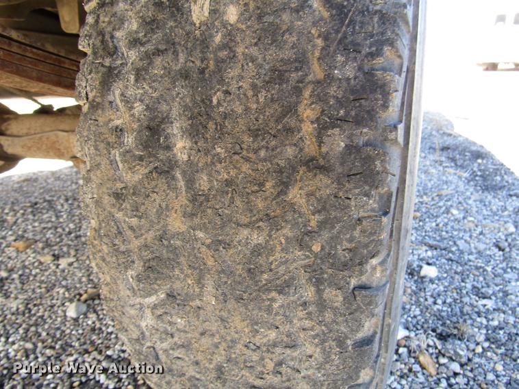 image for item DD3735 1984 Ford F150 pickup truck