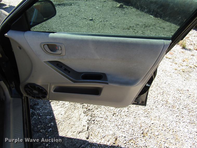 image for item DD3736 2002 Mitsubishi Galant