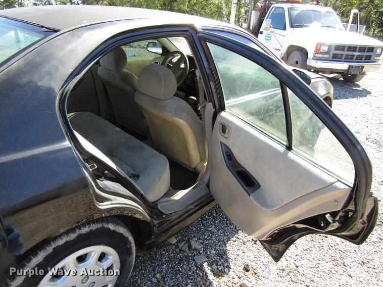 image for item DD3736 2002 Mitsubishi Galant