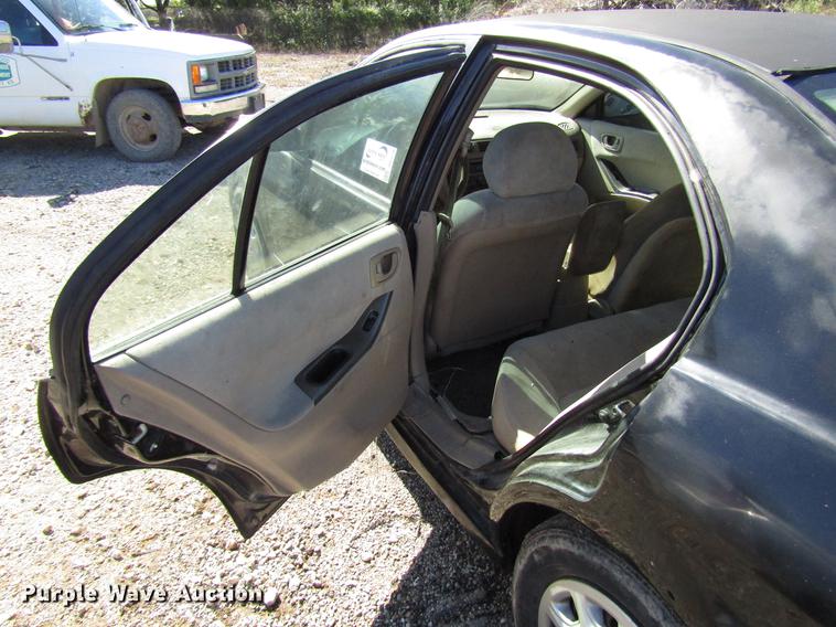 image for item DD3736 2002 Mitsubishi Galant