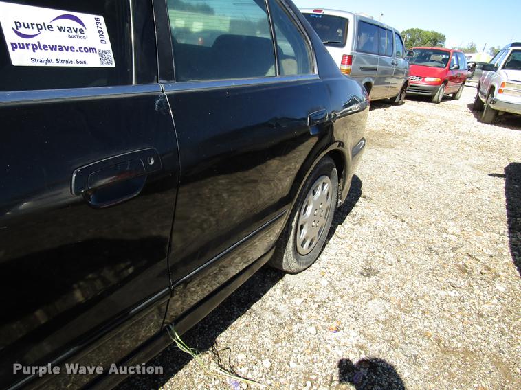 image for item DD3736 2002 Mitsubishi Galant