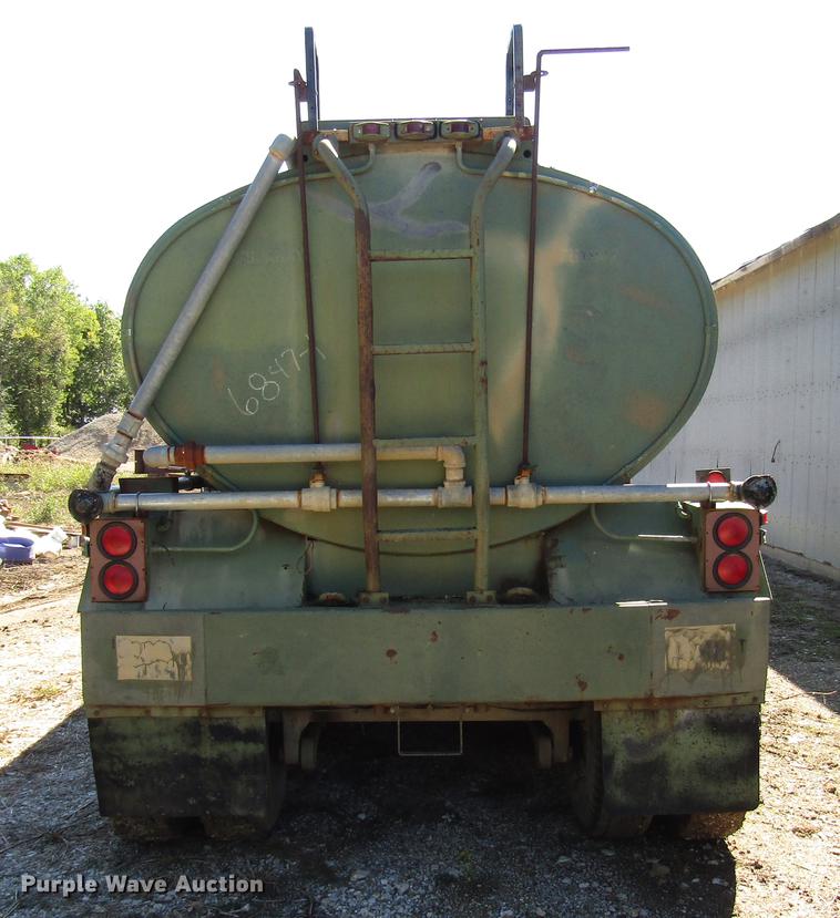 image for item DD3737 1968 IMP Omaha tank trailer