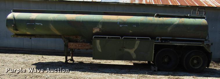 image for item DD3737 1968 IMP Omaha tank trailer