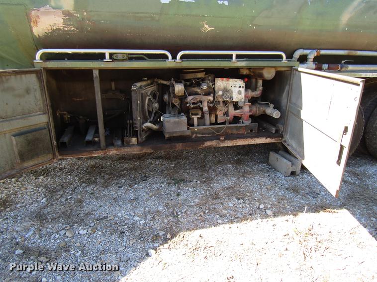 image for item DD3737 1968 IMP Omaha tank trailer