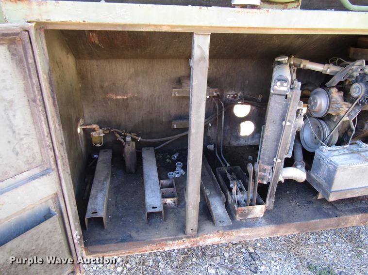 image for item DD3737 1968 IMP Omaha tank trailer