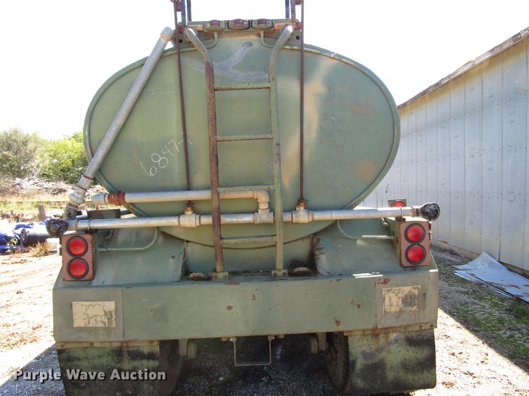 image for item DD3737 1968 IMP Omaha tank trailer