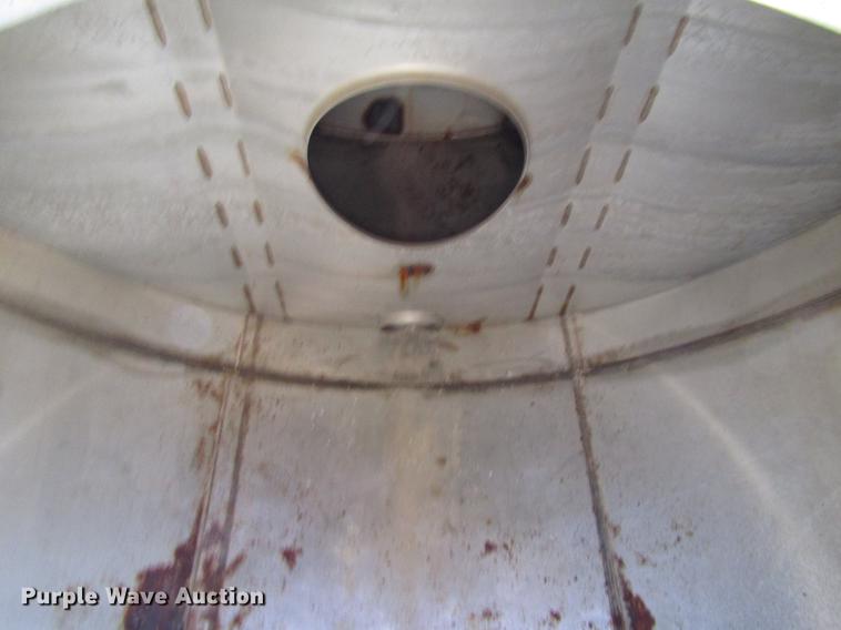 image for item DD3737 1968 IMP Omaha tank trailer