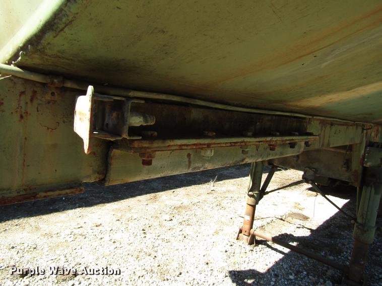 image for item DD3737 1968 IMP Omaha tank trailer
