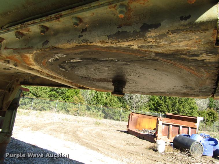 image for item DD3737 1968 IMP Omaha tank trailer