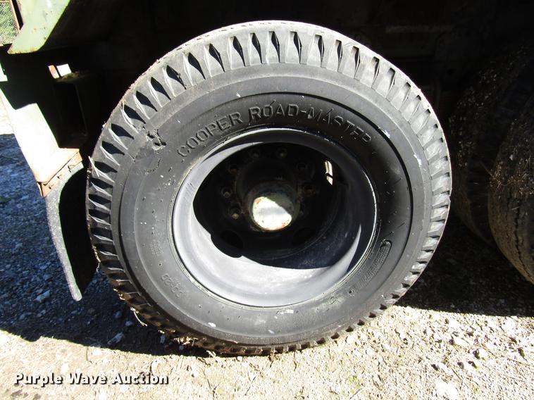 image for item DD3737 1968 IMP Omaha tank trailer