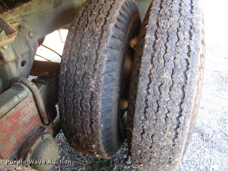 image for item DD3737 1968 IMP Omaha tank trailer