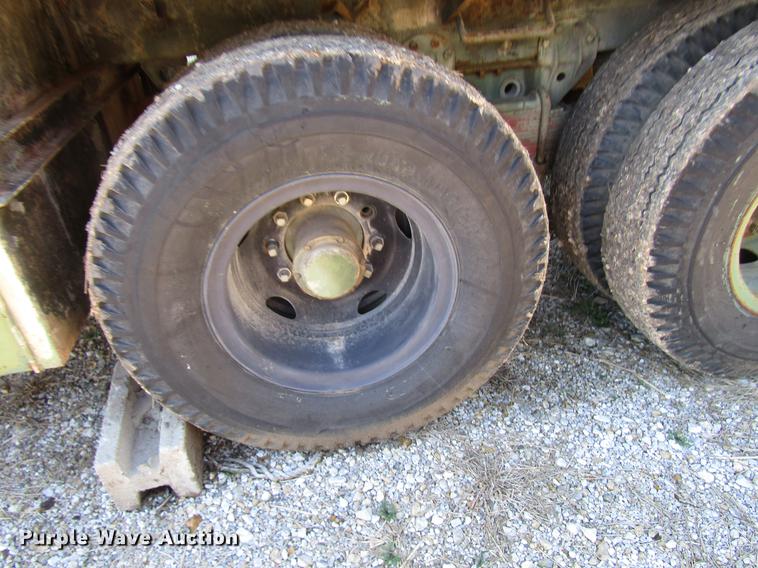 image for item DD3737 1968 IMP Omaha tank trailer