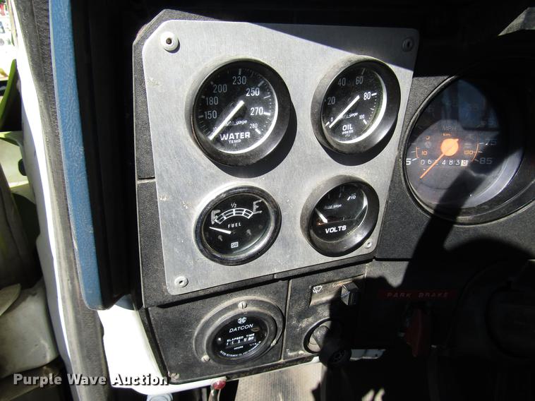 image for item DD3738 1990 GMC C6000 fire truck