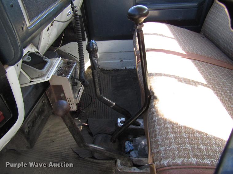 image for item DD3738 1990 GMC C6000 fire truck