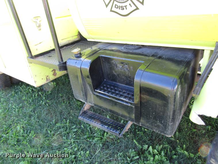 image for item DD3738 1990 GMC C6000 fire truck