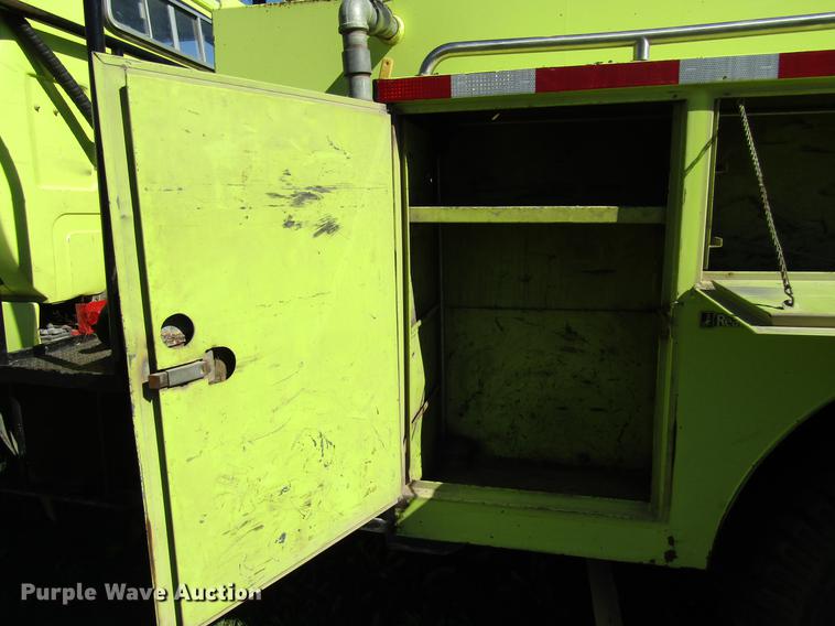 image for item DD3738 1990 GMC C6000 fire truck