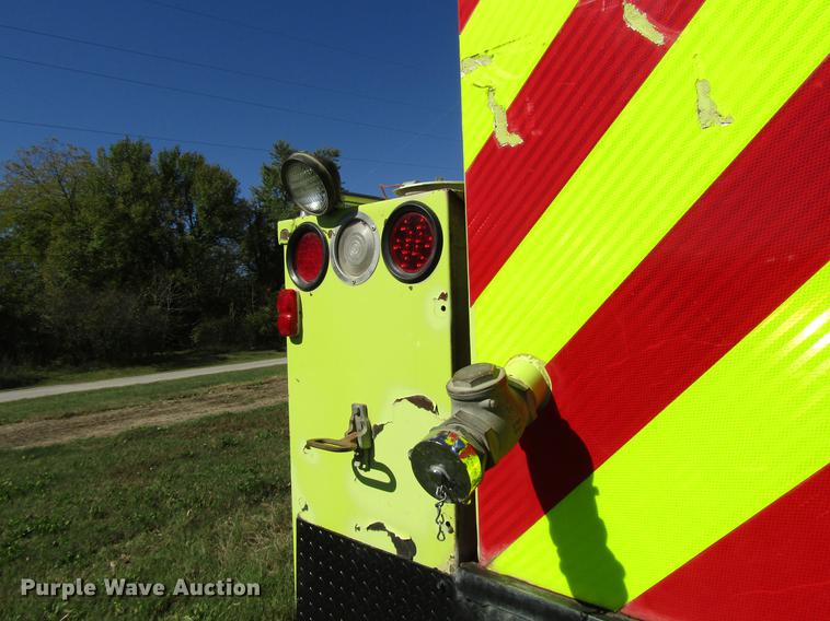 image for item DD3738 1990 GMC C6000 fire truck