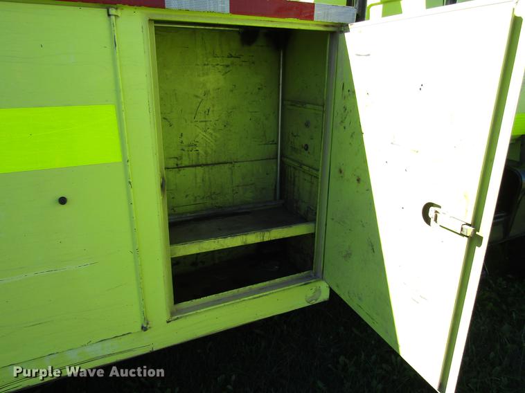 image for item DD3738 1990 GMC C6000 fire truck