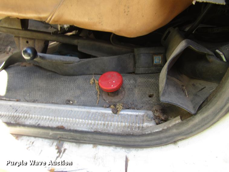 image for item DD3738 1990 GMC C6000 fire truck